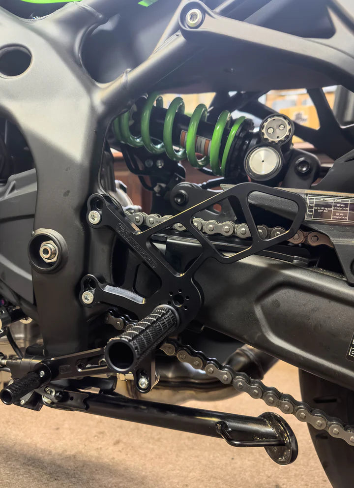 Woodcraft '23 '26 Kawasaki ZX4RR Complete Rearsets