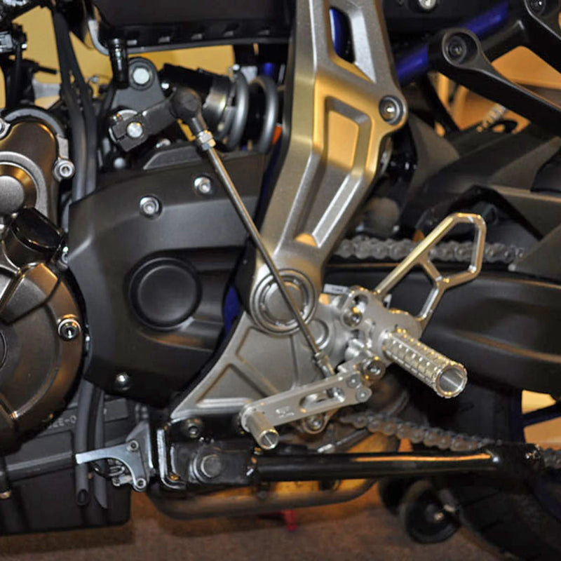 Woodcraft '18 -'24 Yamaha MT-07 / '15 -'17 FZ-07  Rearsets (Silver)