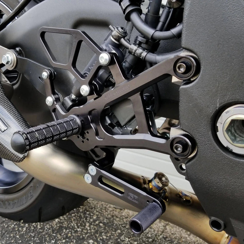 Woodcraft '17 -'21 Yamaha MT-10 / '17 FZ-10  Rearsets
