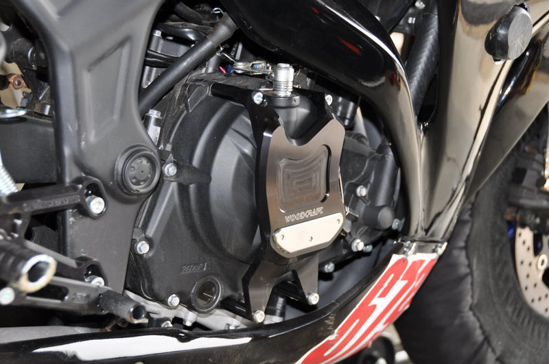 Woodcraft '15 '26 Yamaha R3 / '18-'26 MT-03 RHS Clutch Cover Protector w/ Skid Plate