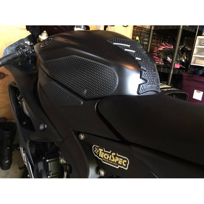 YAMAHA  R6  ('06-'16) SnakeSkin Tank Grips: Free Center Tank Protector Included