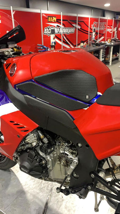 HONDA CBR1000RR-R  ('20-'24) SnakeSkin Tank Grips: Free Center Tank Protector Included