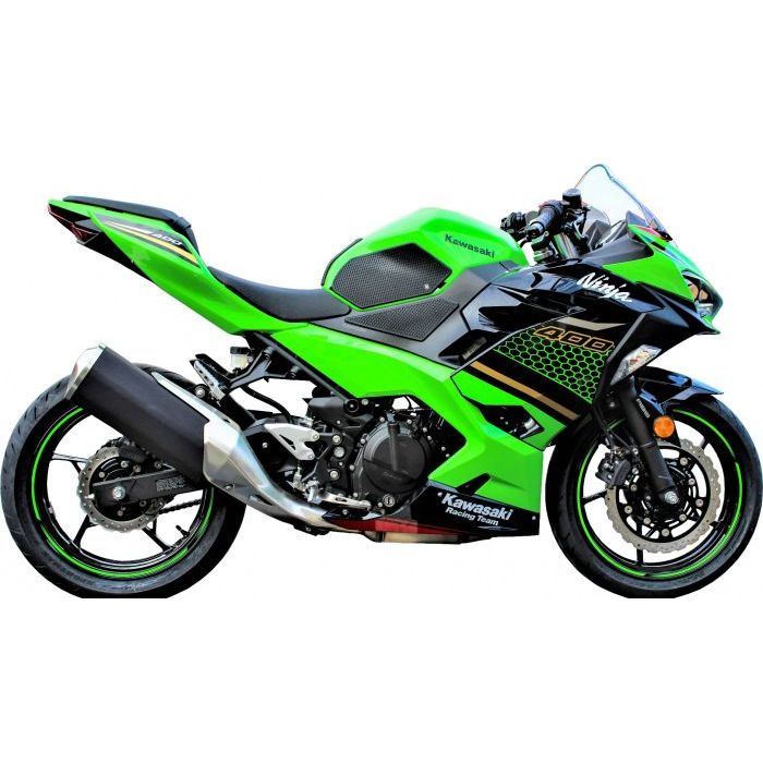 Puños de depósito Snake Skin para KAWASAKI NINJA 400 '17-'24/ Ninja 500 '24+: protector de depósito central gratuito incluido