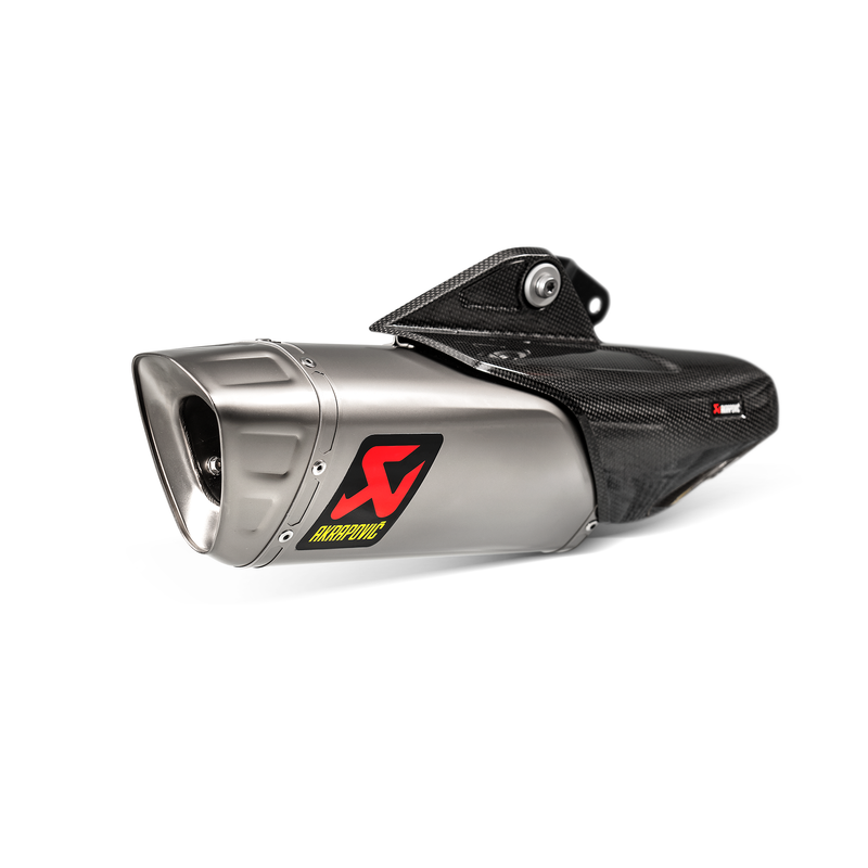Akrapovic Slip-On Line (Titanium) '15-'24 Yamaha R1 / R1M