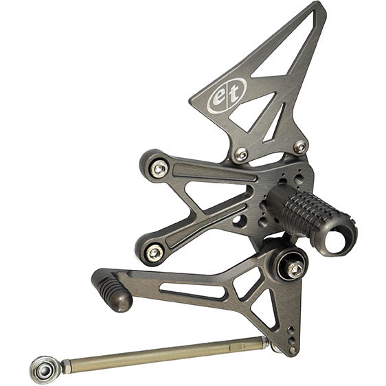 Reposapiés traseros Aprilia RSV4 2015+