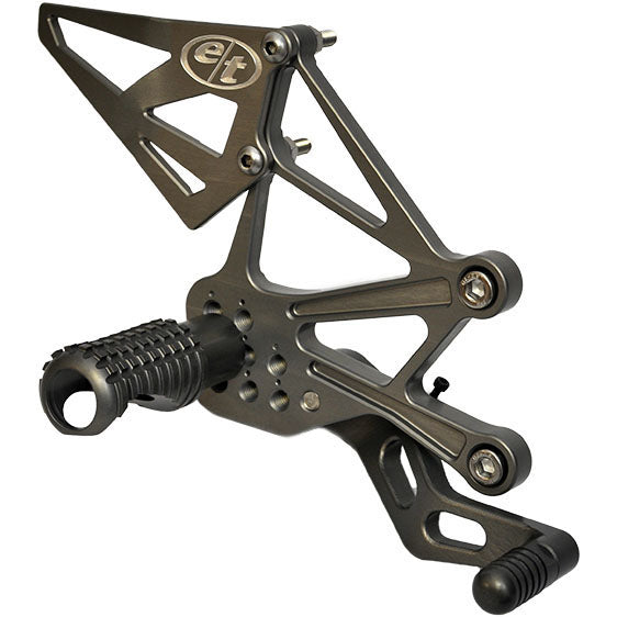 Reposapiés traseros Aprilia RSV4 2015+