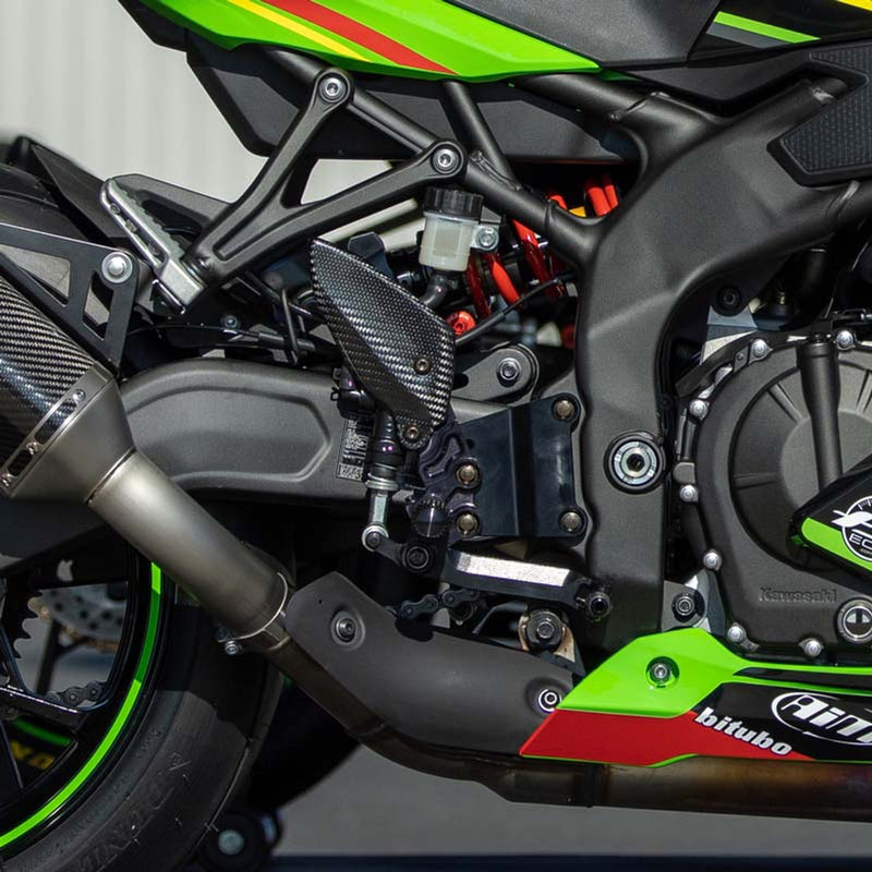 Graves Adjustable Rearsets '23+Kawasaki ZX-4RR / ZX-4R
