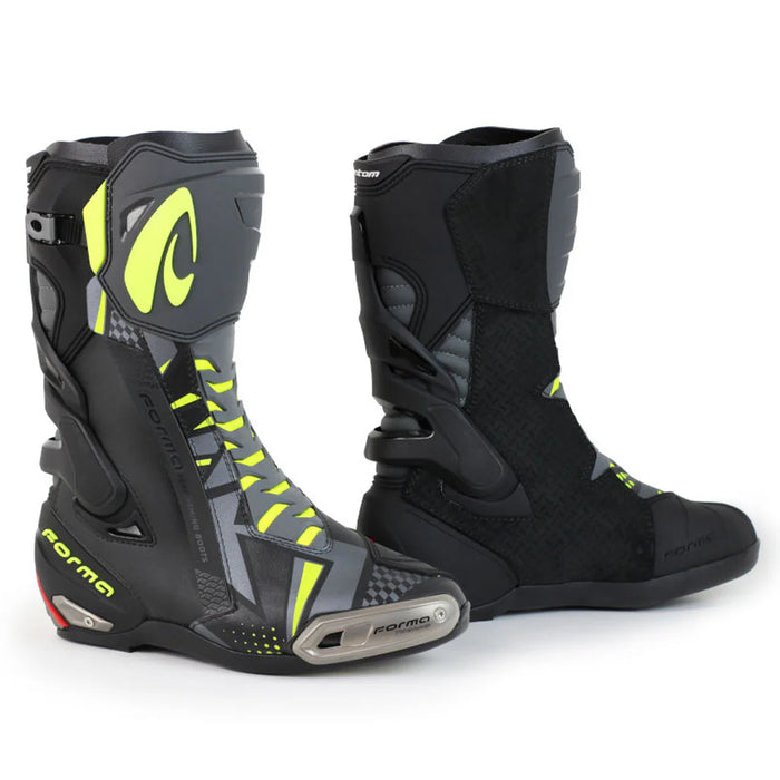 Forma Phantom Boots