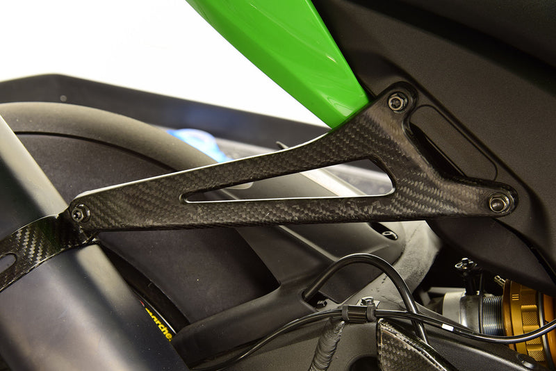 Graves Carbon Fiber Exhaust Hanger Bracket - ZX-10R / ZX-6R